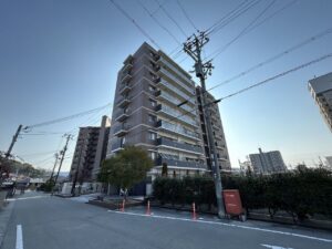 兵庫県赤穂市山手町　中古マンション　/　２，３９９万円