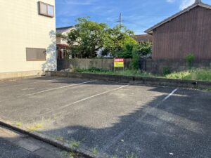 中広月極駐車場